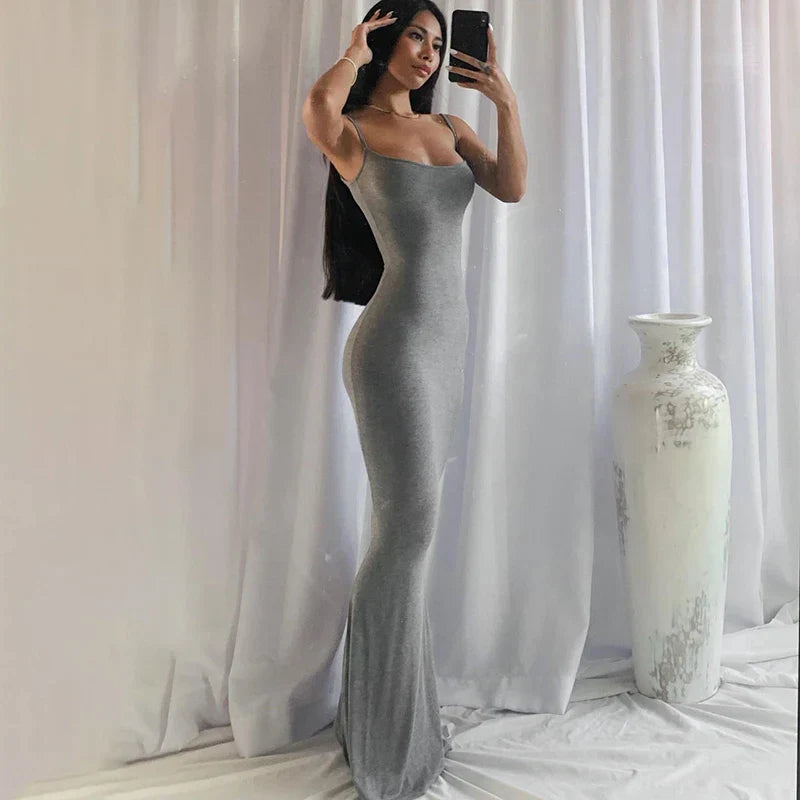 Brianna Essential Fitted Maxi Dress